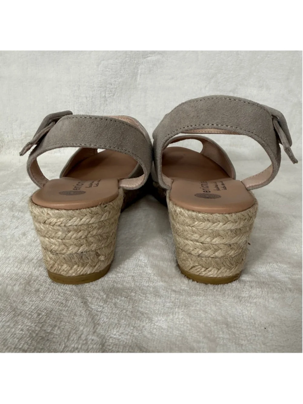 Women's Eric Michael Beige Suede Espadrille Summer Dress Wedges Size 6.5